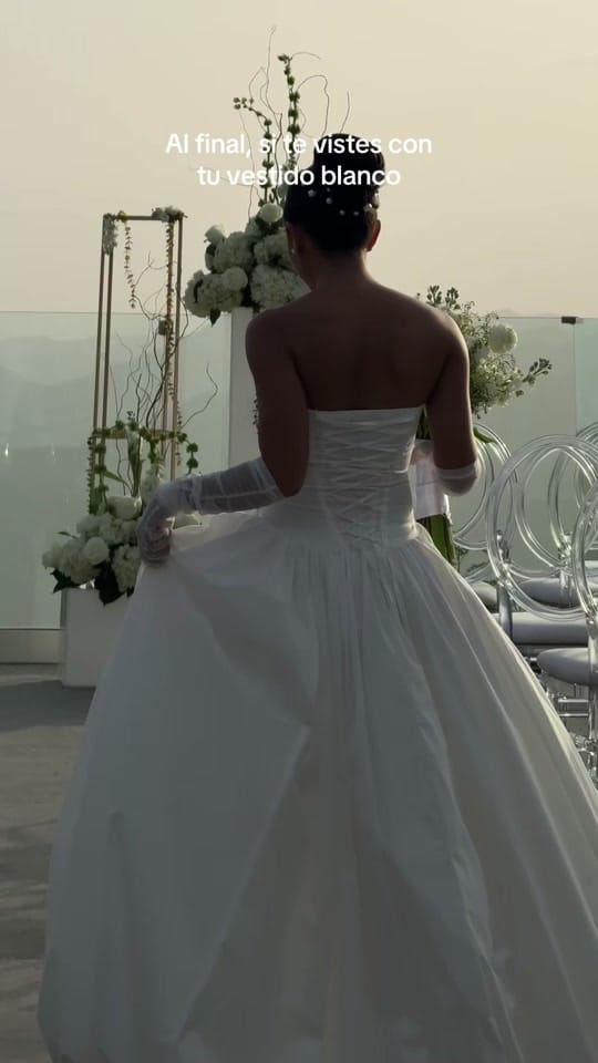 Post 8 by Weddingvowscontent on TikTok (video)