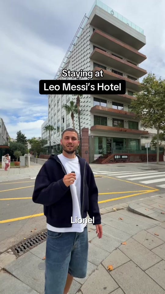 Post 8 by Dom Short on TikTok (video)