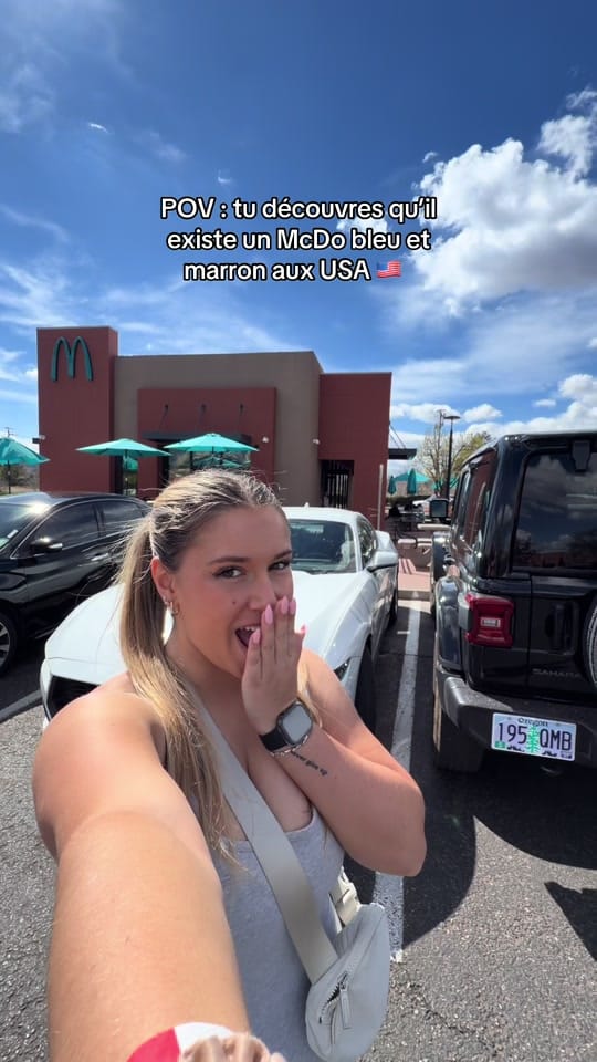 Post 1 by Léna 🦋 on TikTok (video)