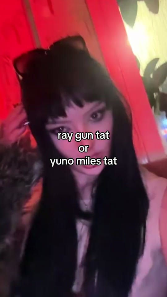 Post 5 by julia.inkk on TikTok (video)