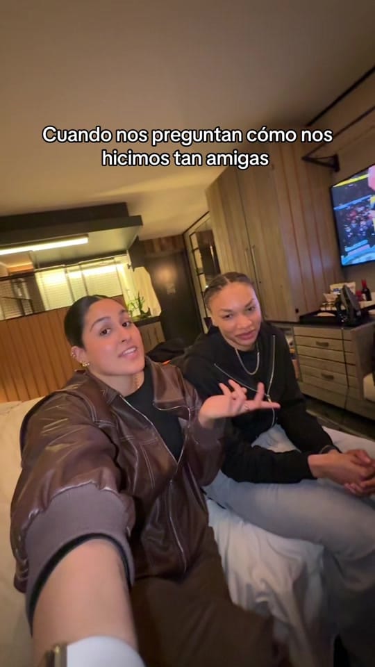 Post 6 by Mariana Valenzuela on TikTok (video)