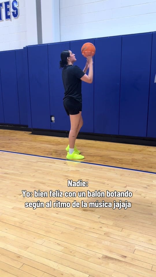 Post 1 by Mariana Valenzuela on TikTok (video)