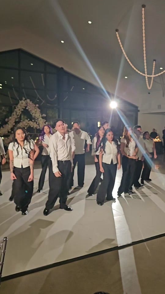 Post 7 by Quinceañeras fotografías on TikTok (video)