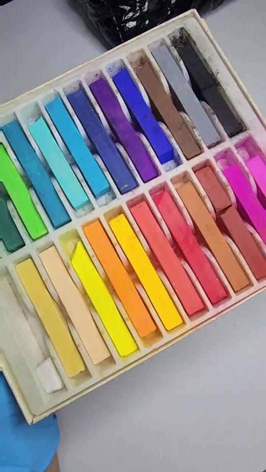 Post 9 by Reineshka Nails on TikTok (video)