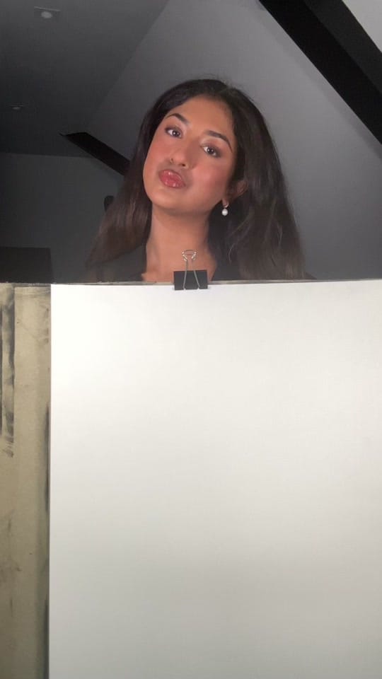 Post 1 by Alexandra Abraham on TikTok (video)