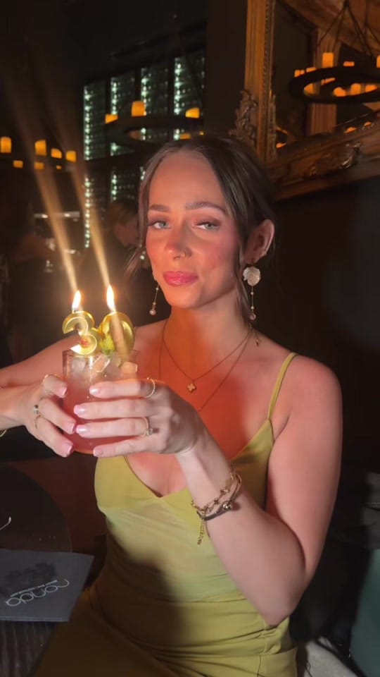 Post 8 by amy nicole 🤎🏹 on TikTok (video)