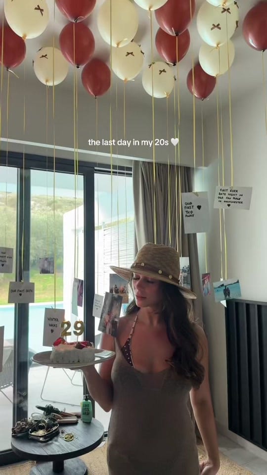 Post 9 by amy nicole 🤎🏹 on TikTok (video)