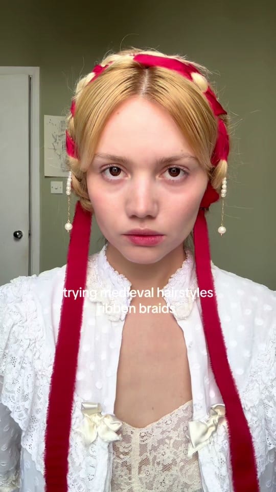 Post 1 by florencerose on TikTok (video)