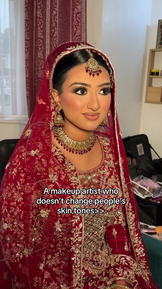Post 9 by BIRMINGHAM MAKEUP ARTIST on TikTok (video)