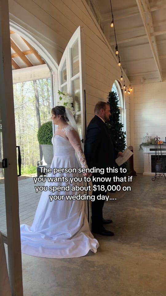 Post 8 by Nashville Elopements on TikTok (video)