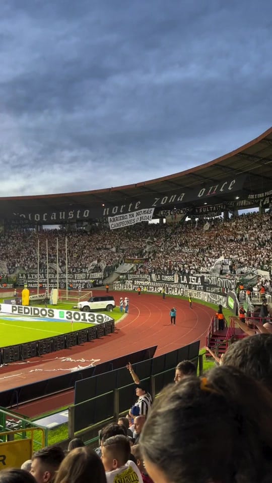 Post 1 by ⚽️Cánticos de hinchadas 🏟️ on TikTok (video)