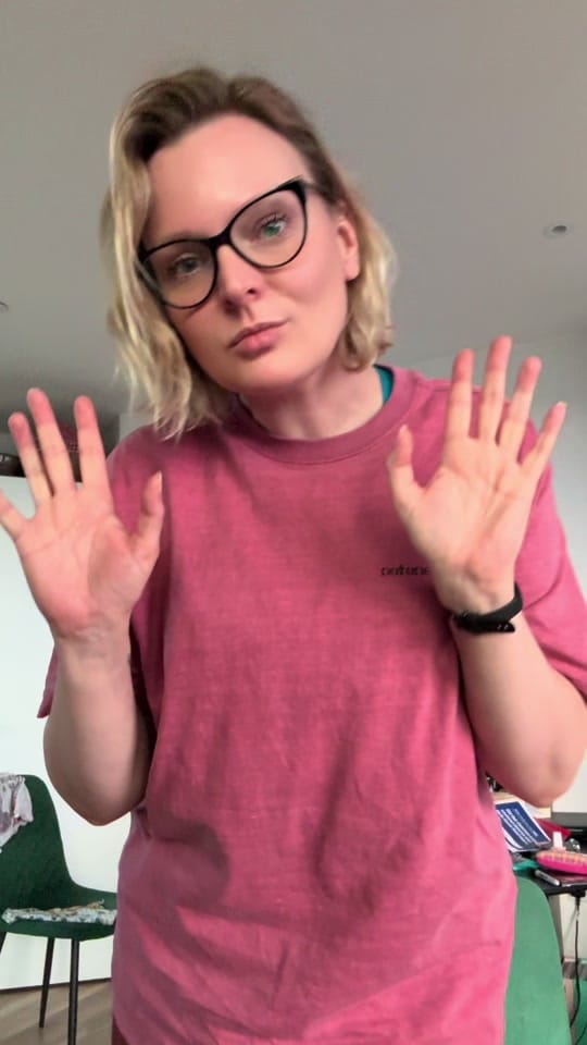 Post 2 by Meike Zane on TikTok (video)