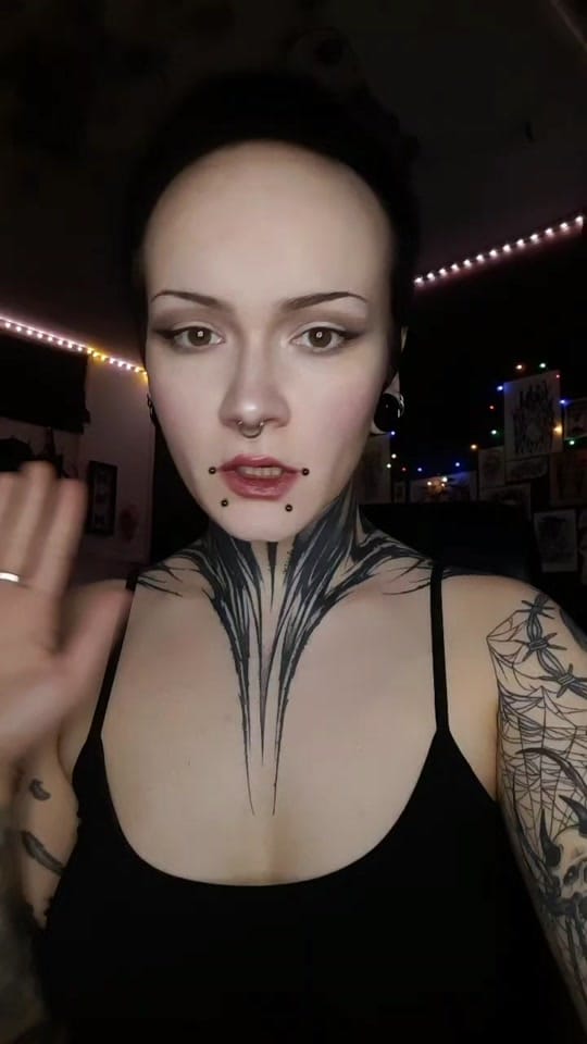 Post 3 by Corny on TikTok (video)