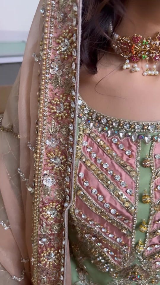 Post 9 by Sadia Hussain on TikTok (video)