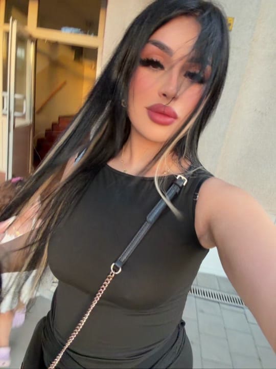 Post 3 by Alexandra-ad makeup Birmingham on TikTok (video)