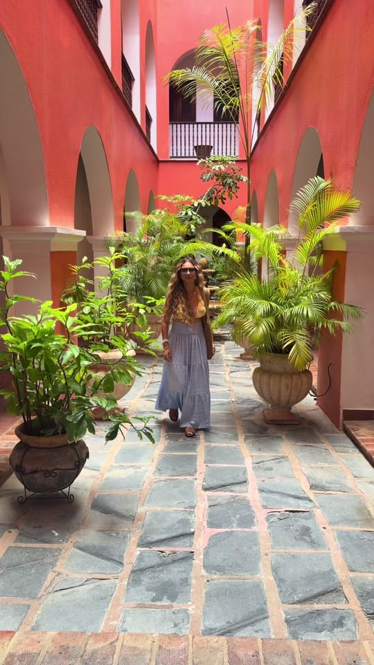 Post 10 by Monica Diaz on TikTok (video)