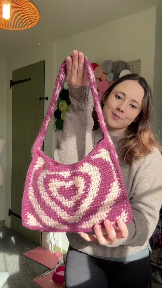 Post 1 by AmiarumiCrochet on TikTok (video)