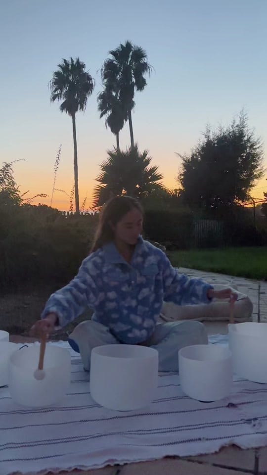 Post 8 by Nicolette Rebelle on TikTok (video)