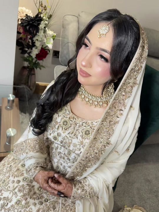 Post 7 by Anesa Ahmed on TikTok (video)