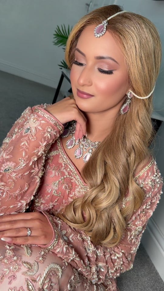 Post 7 by Birmingham makeup artist on TikTok (video)