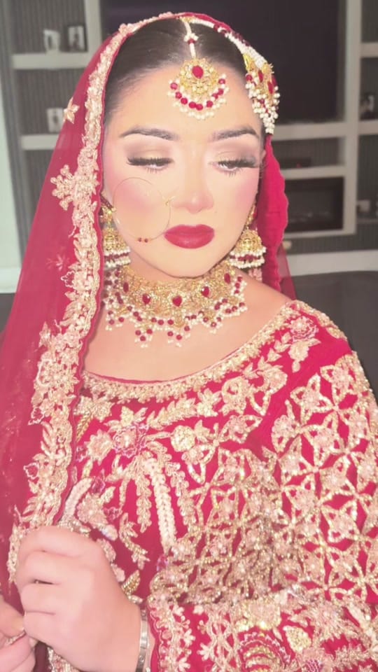 Post 3 by maryamx_makeupartist on TikTok (video)