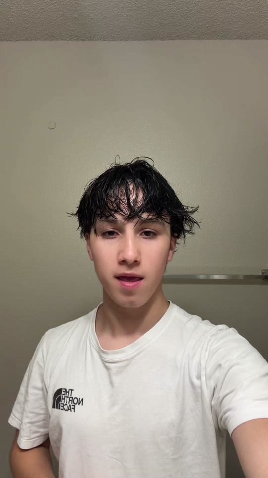 Post 5 by Angel Mantiu on TikTok (video)