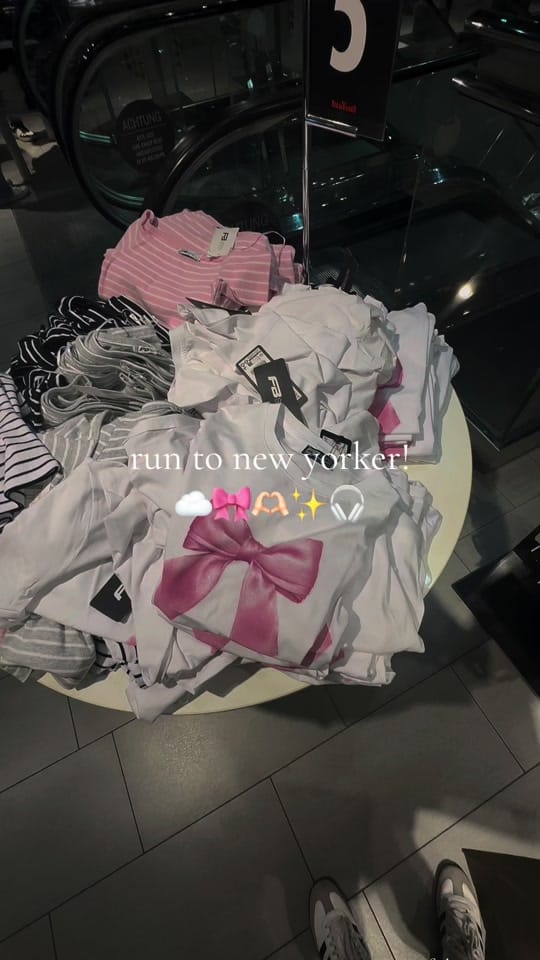 Post 9 by lisa! on TikTok (video)