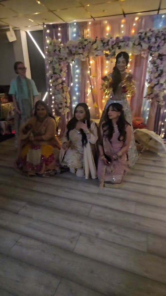 Post 4 by ♡ Amys Mehndi ♡ on TikTok (video)