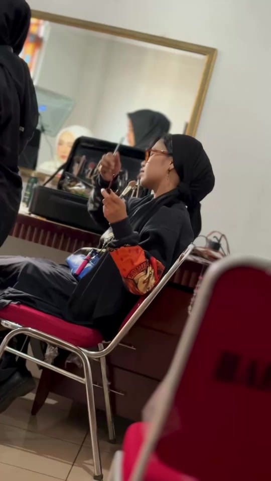 Post 6 by Kemalia Kentina on TikTok (video)