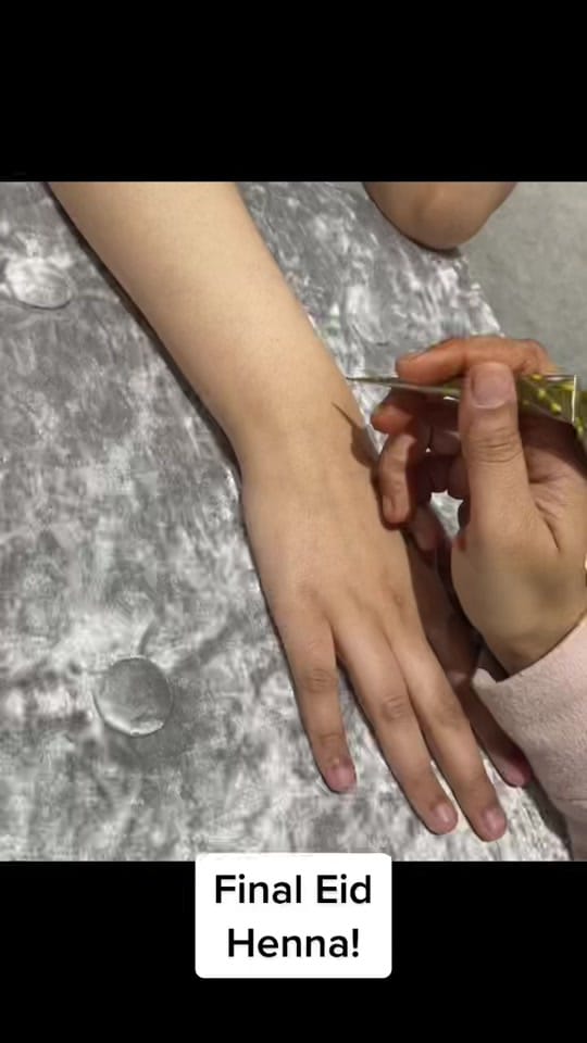 Post 1 by Shagufta on TikTok (video)