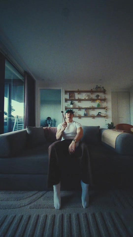 Post 1 by Lee Lem on TikTok (video)