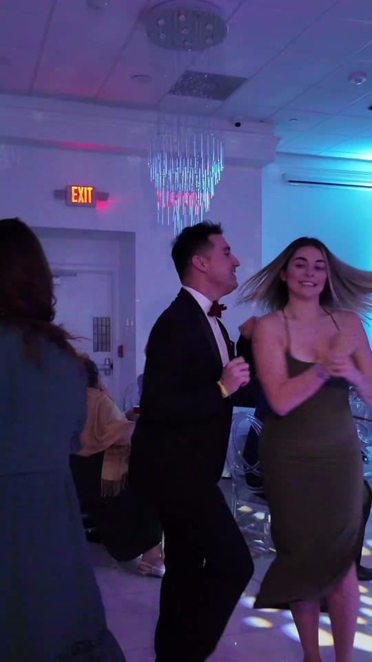 Post 6 by SALSA KINGS on TikTok (video)