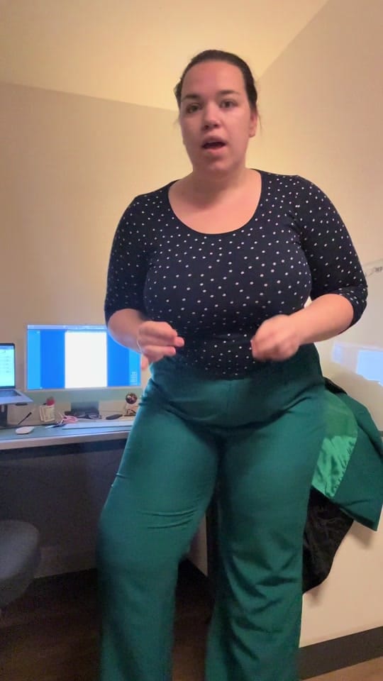 Post 5 by Anny Greenig on TikTok (video)