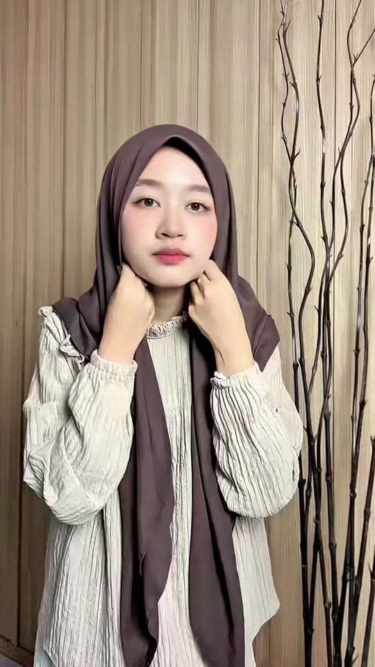Post 5 by Rn hijab indonesia on TikTok (video)