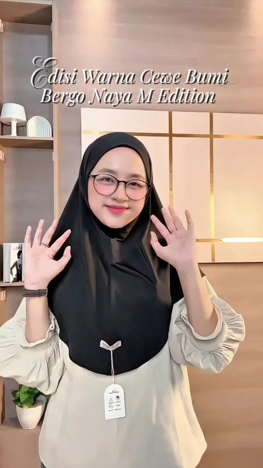 Post 7 by Rn hijab indonesia on TikTok (video)