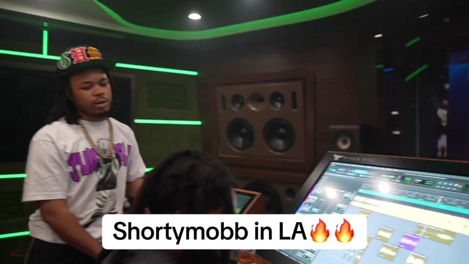 Post 1 by AMF Visuals on TikTok (video)
