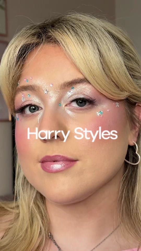Post 8 by lily 💗🌸👄 on TikTok (video)
