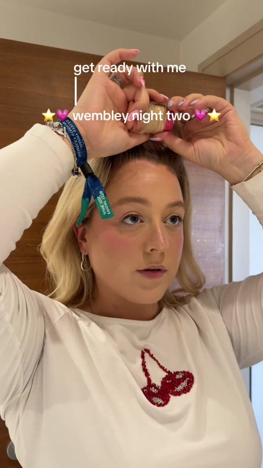Post 1 by lily 💗🌸👄 on TikTok (video)
