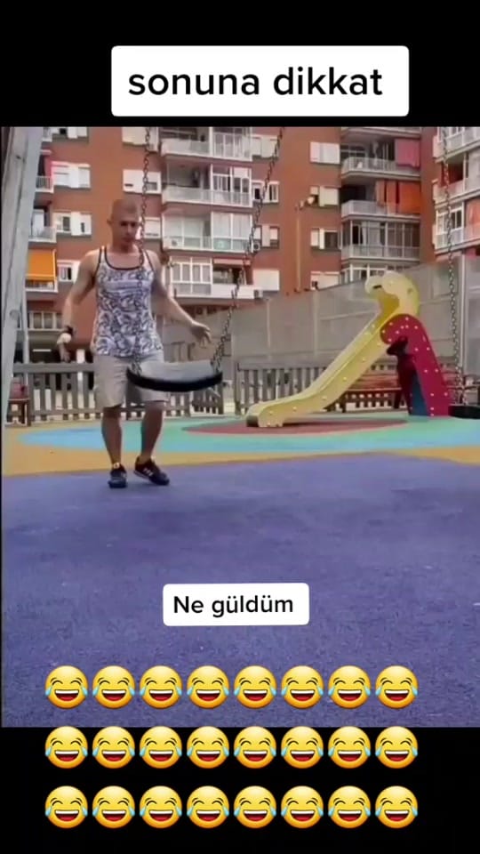 Post 4 by komik videolar on TikTok (video)