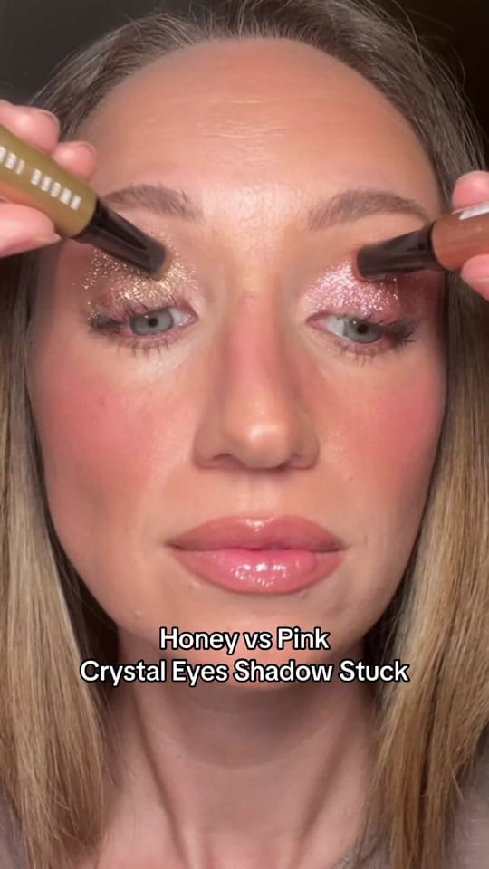 Post 1 by Jennifer Oliver - PRO MUA on TikTok (video)