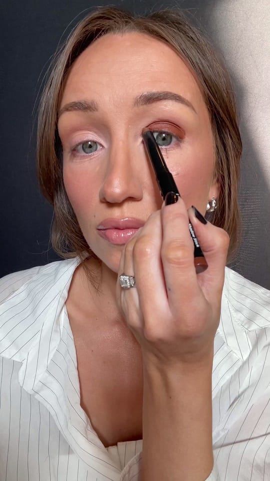 Post 10 by Jennifer Oliver - PRO MUA on TikTok (video)