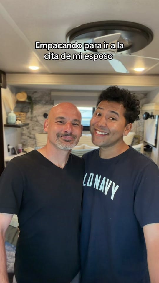 Post 2 by Carlos Día on TikTok (video)