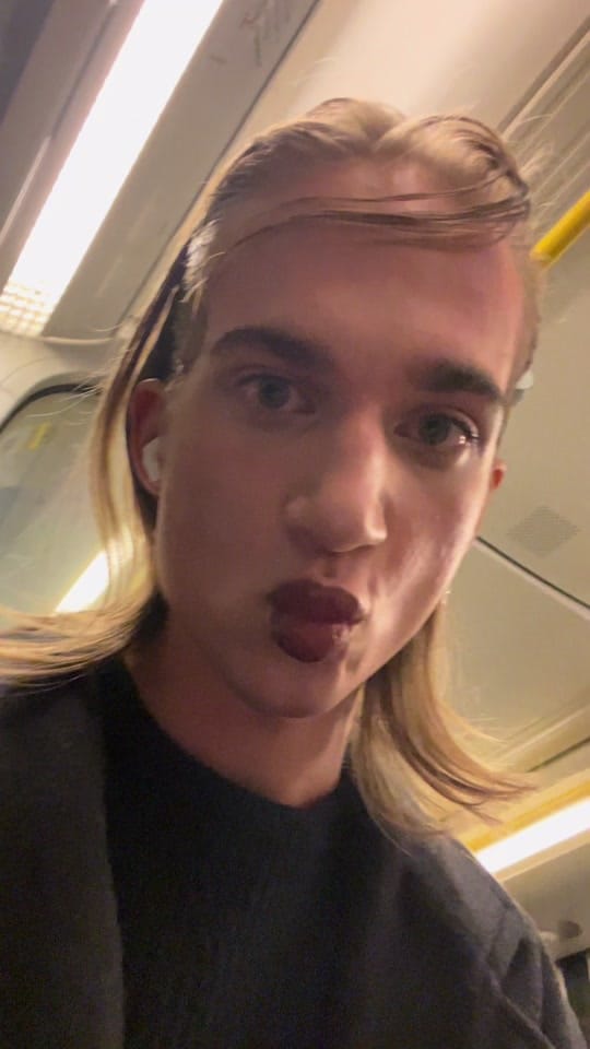 Post 8 by tom_sfrt_ on TikTok (video)