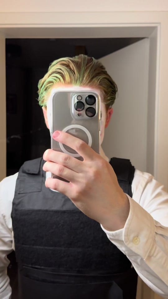Post 5 by Fabian on TikTok (video)