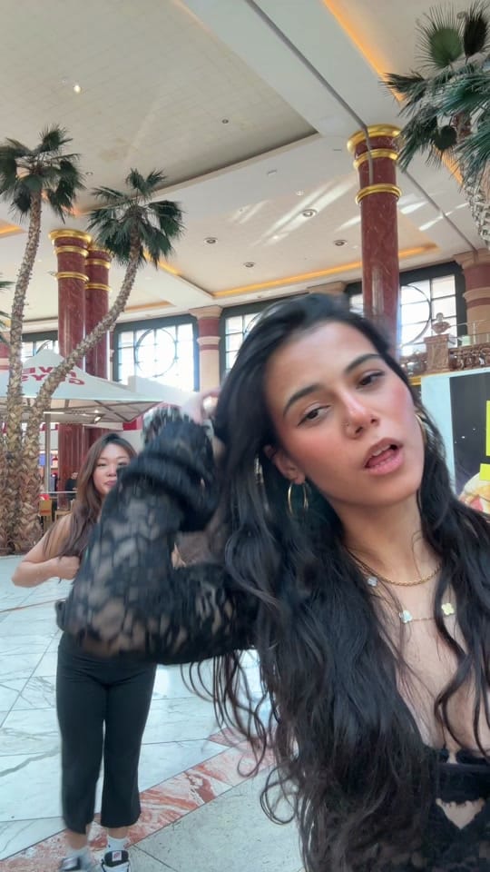 Post 6 by isha ॐ on TikTok (video)