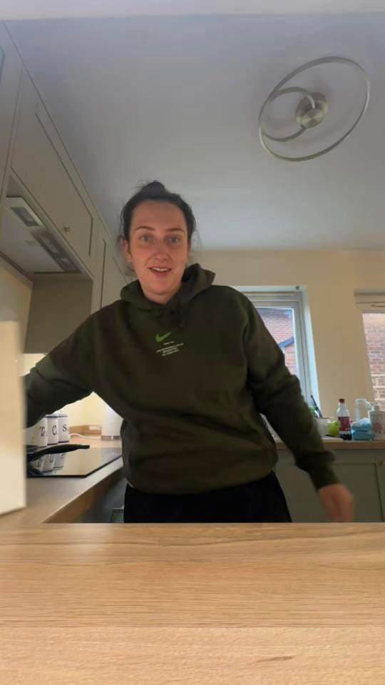 Post 7 by Alice D on TikTok (video)