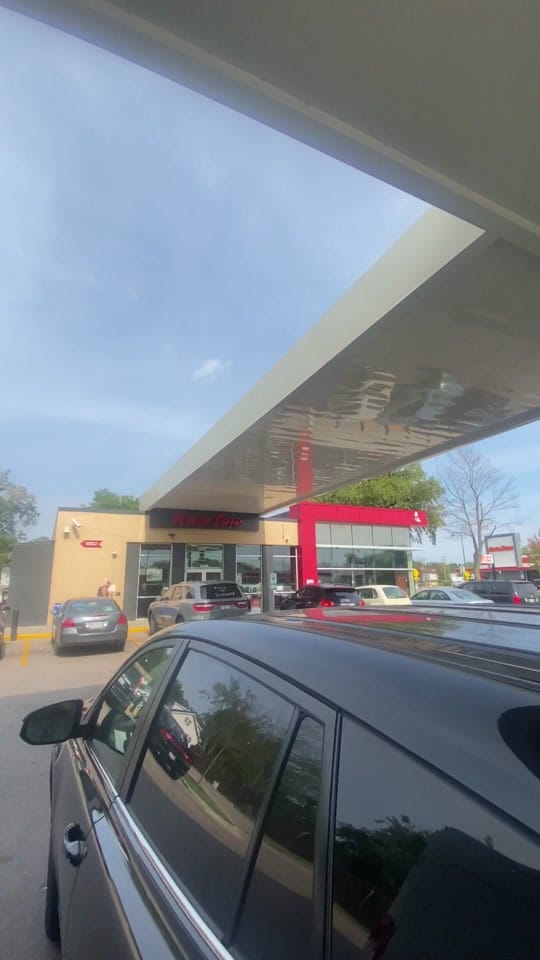 Post 3 by Sam Li on TikTok (video)