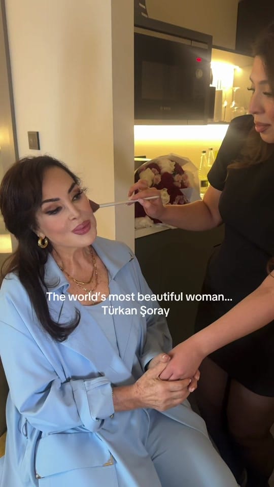 Post 2 by mellll.makeup on TikTok (video)