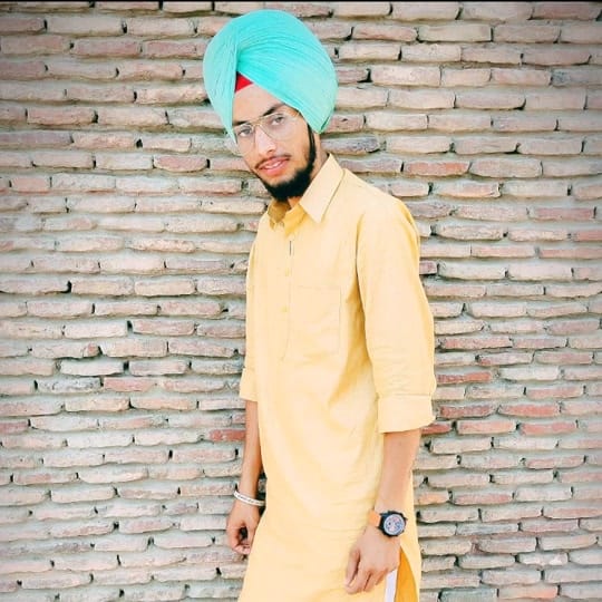 Post 1 by Simran Virk on TikTok (video)