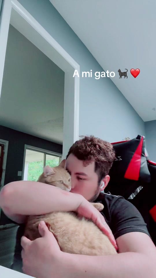 Post 6 by SELVIN MARTINEZ on TikTok (video)